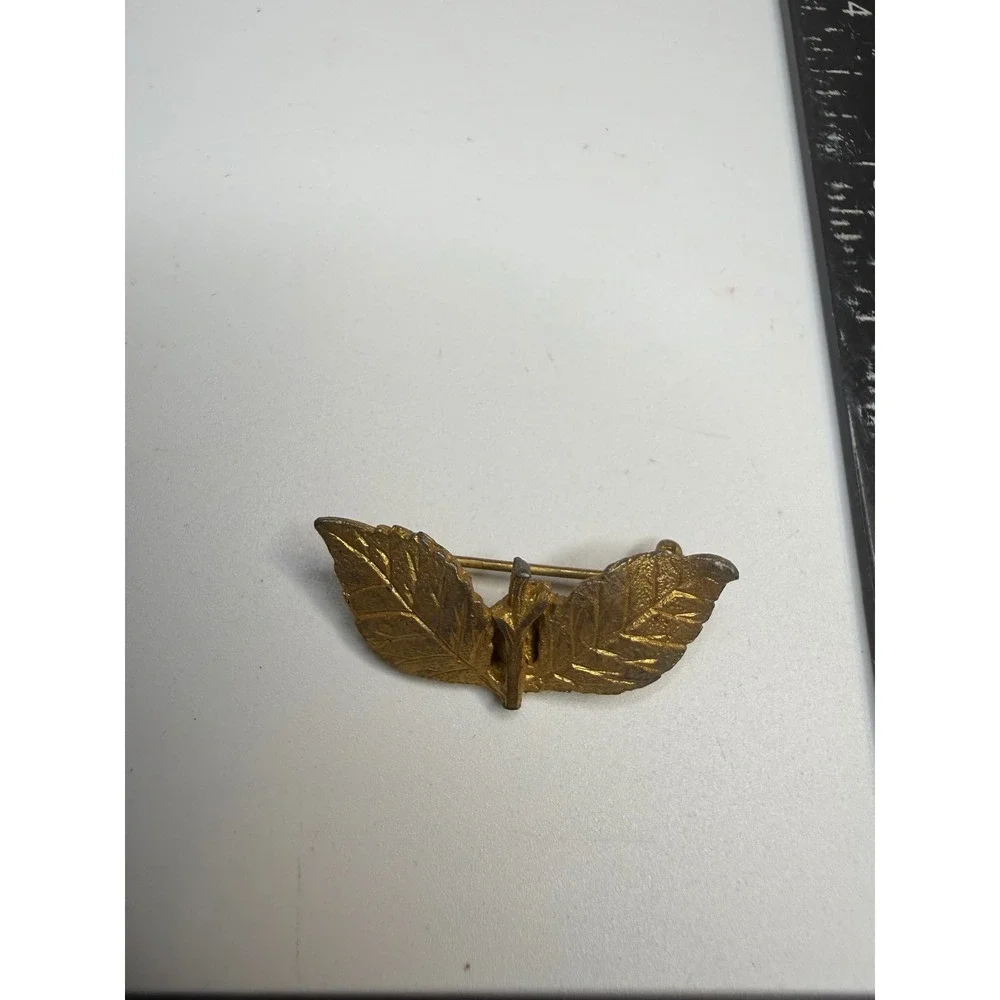 Vintage Gold Tone Double Leaf Brooch Nature Inspired Textured Pin